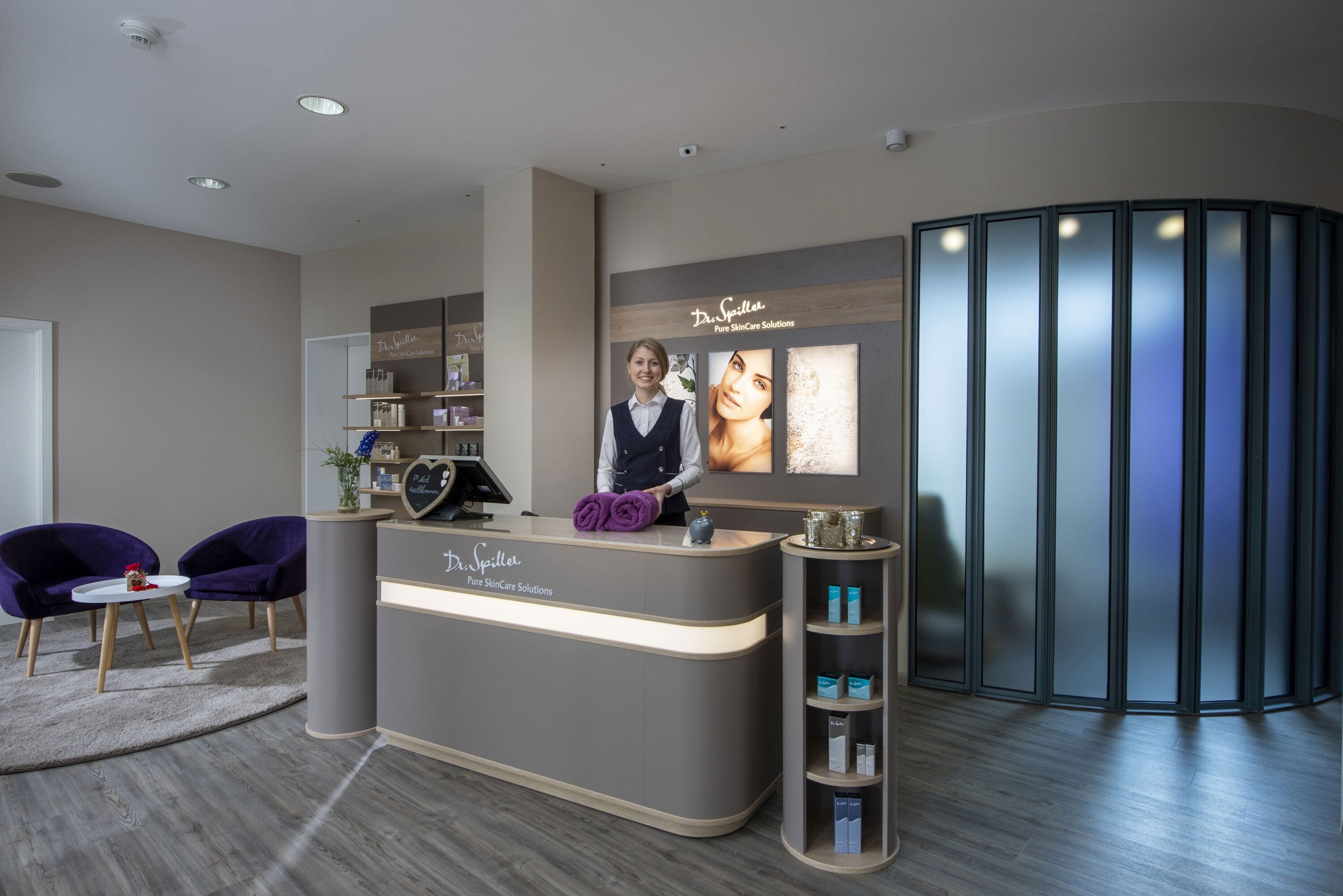Sauna, Körperbehandlungen, Aromatherapie, Ganzkörperwickelbehandlung