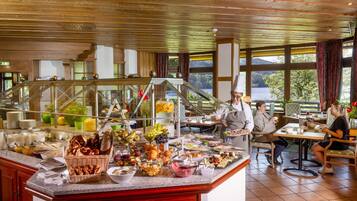 Daily buffet breakfast (EUR 23 per person)