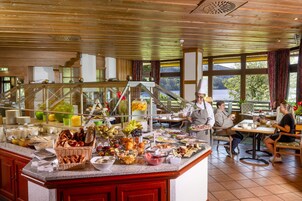 Desayuno buffet incluido todos los días 