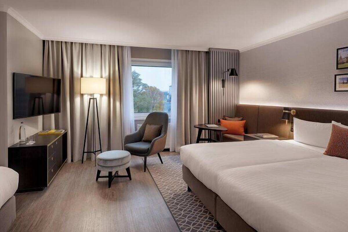 Superior Family Room | Premium bedding, in-room safe, desk, soundproofing