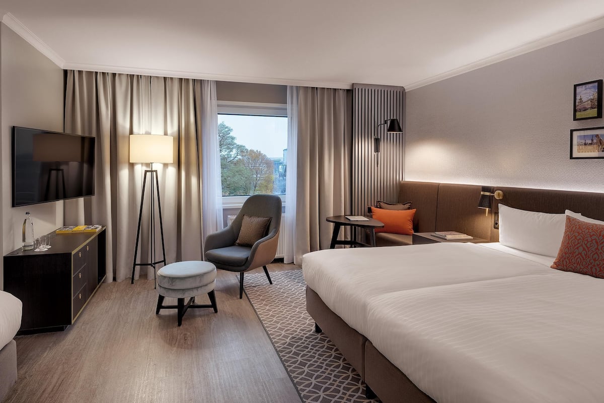 Superior Family Room | 1 bedroom, premium bedding, minibar, in-room safe