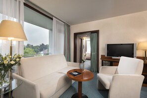 Suite – junior | Oppholdsomr åde | TV og filmkjøp