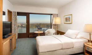 Classic Single Room | Hypo-allergenic bedding, in-room safe, desk, blackout drapes - Maritim Strandhotel Travemünde (Lübeck)