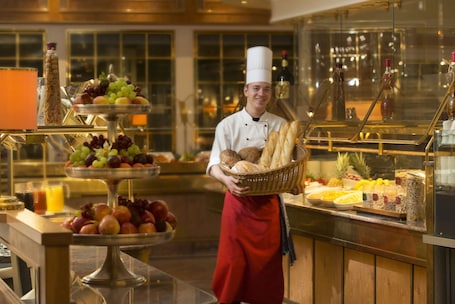 Daily buffet breakfast (EUR 25 per person)