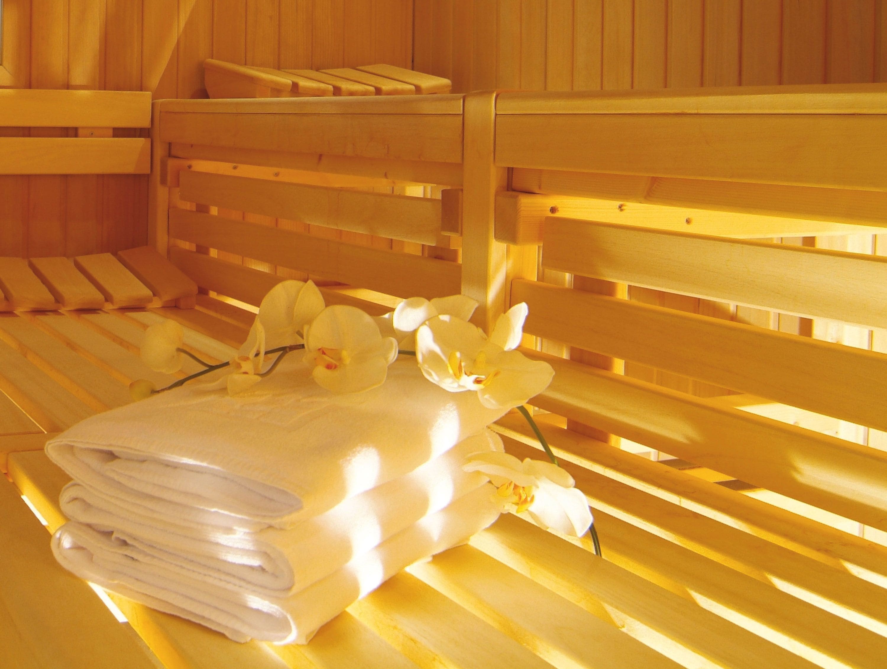 couples treatment room(s), sauna, body treatments, aromatherapy