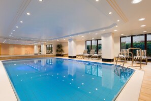 Indoor pool, pool loungers