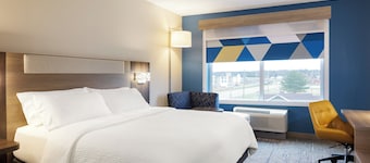 Holiday Inn Express Hyannis -Cape Cod