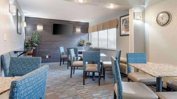 Free daily full breakfast