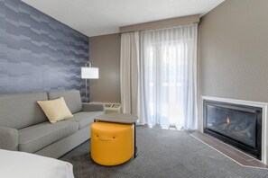 Premium bedding, in-room safe, blackout curtains, iron/ironing board