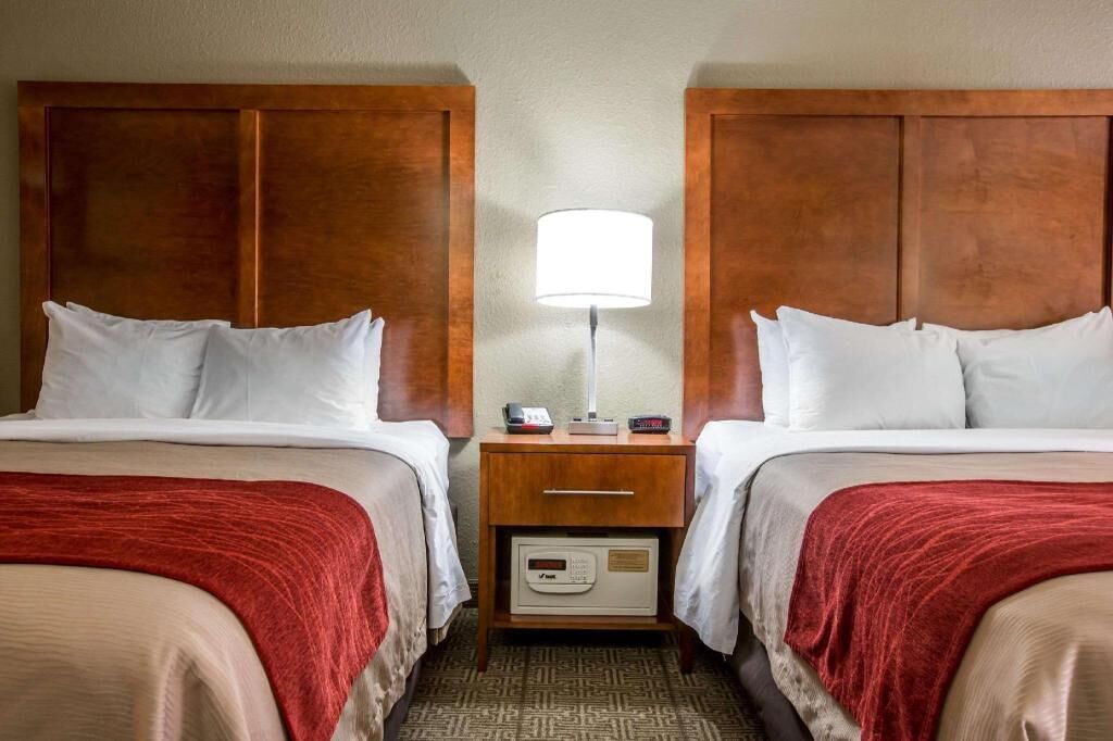 Literie de qualité supérieure, coffres-forts dans les chambres