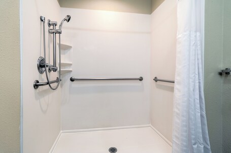 Comfort Inn Suites At Dollywood Lane - Image 15