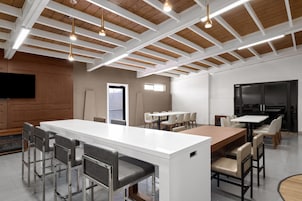 Free daily self-service breakfast