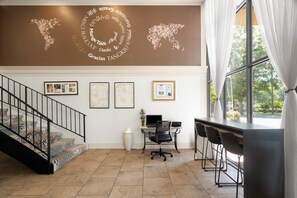 Business center - Village Inn Clemmons/Winston Salem, Trademark by Wyndham (Clemmons)