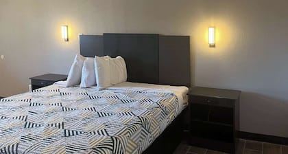 Motel 6 Hurricane, WV