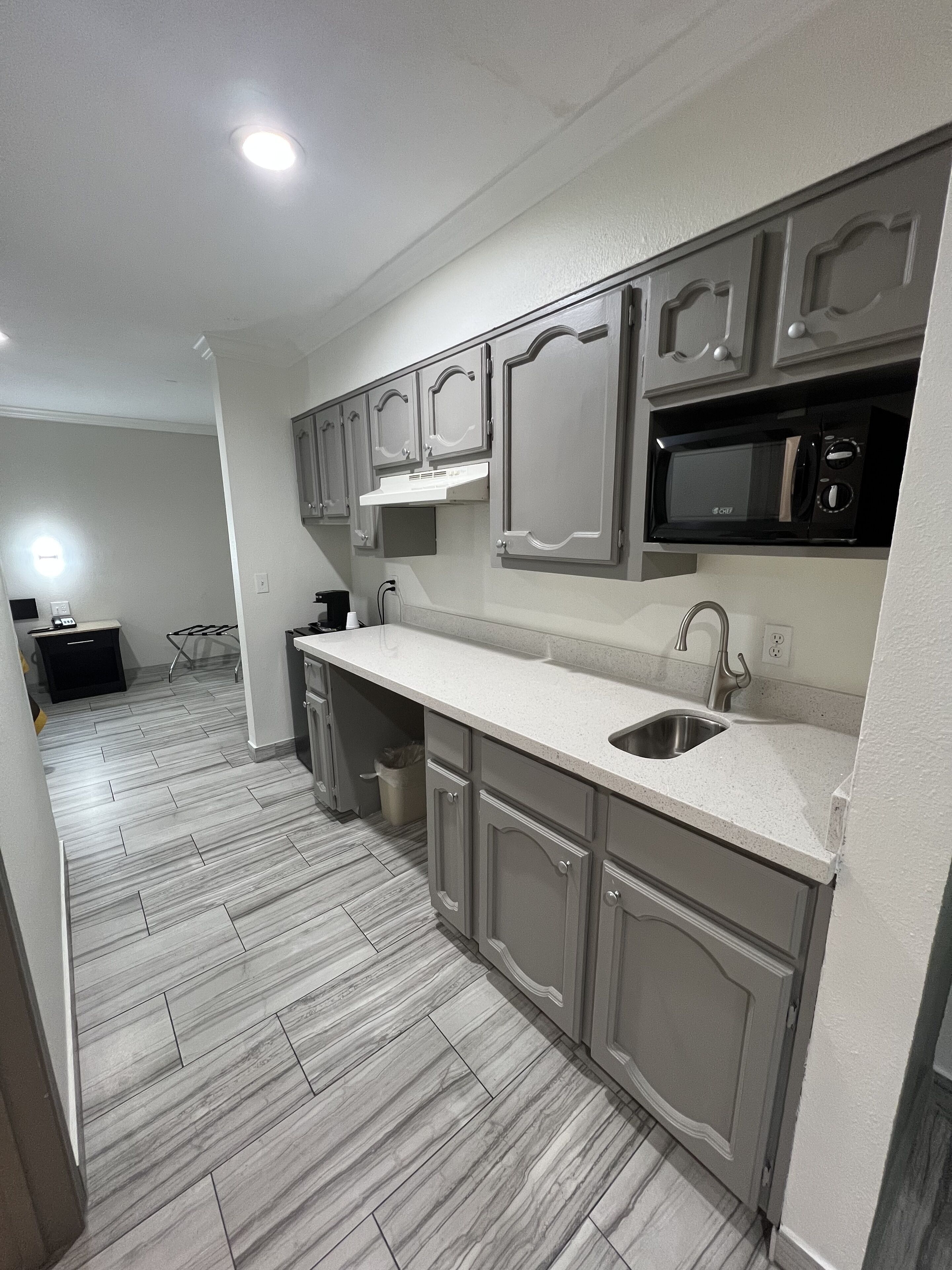 suite (1 king and 1 queen bed) | private kitchen | fridge, microwave, coffee/tea maker