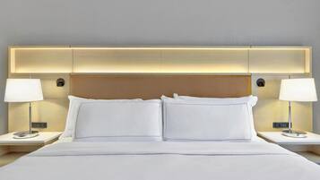 Premium bedding, in-room safe, desk, blackout drapes