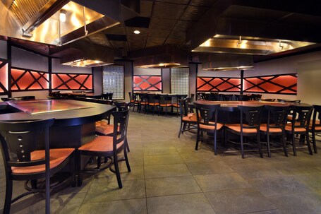 Rosen Inn, closest to Universal - Image 31