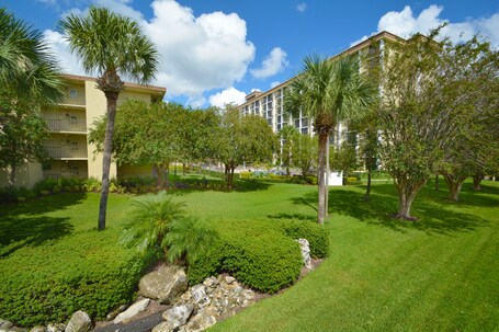 Rosen Inn, closest to Universal - Image 32