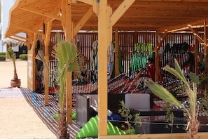Cưỡi ngựa
