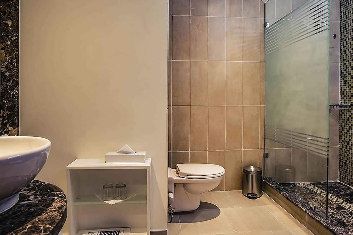 1 chambre, minibar, coffres-forts dans les chambres