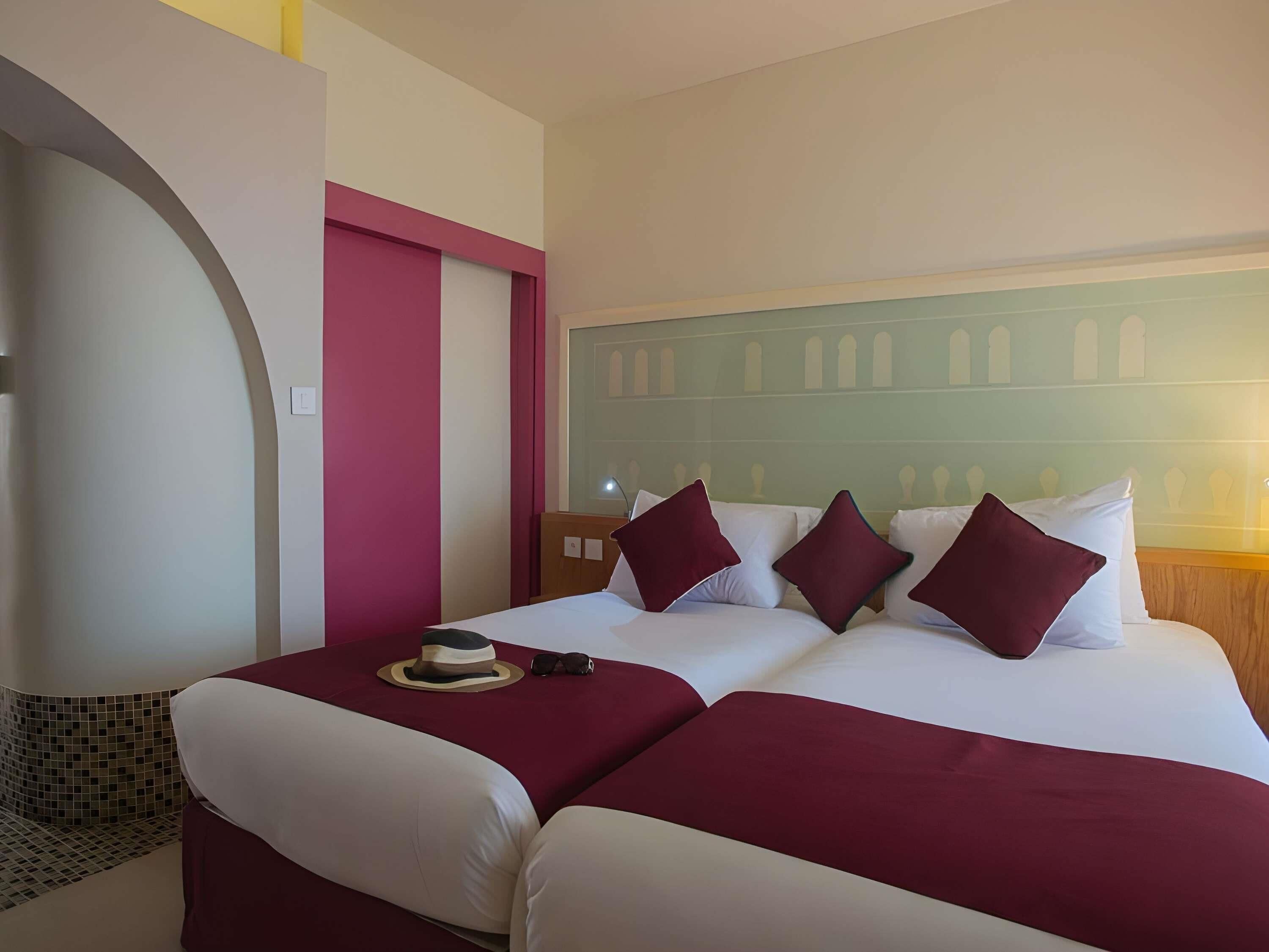 Standard Room, 2 Single Beds, Garden View