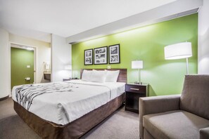 Premium bedding, in-room safe, iron/ironing board, free cots/infant beds