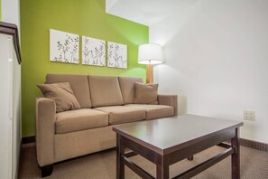 Sengetøy av topp kvalitet, safe på rommet og strykejern/-brett