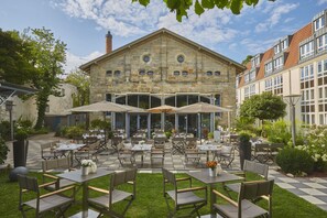 Terrasse/gårdhave