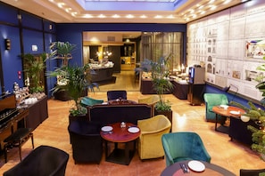 Buffet déjeuner (20 EUR par personne)