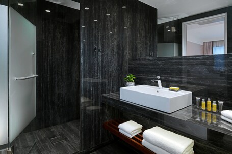 Athens Marriott Hotel - Image 82