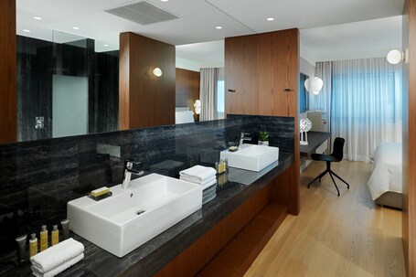 Athens Marriott Hotel - Image 24