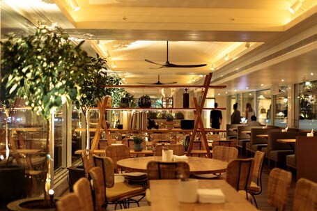 Athens Marriott Hotel - Image 64