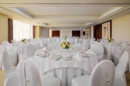 Athens Marriott Hotel - Image 28