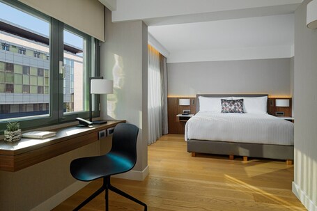 Athens Marriott Hotel - Image 73