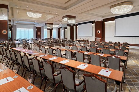 Athens Marriott Hotel - Image 37