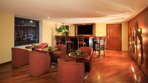 Bar (on property) - Hotel Windsor House Inn By GEH Suite (Bogotá)