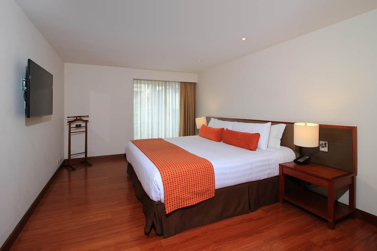 1 bedroom, premium bedding, down duvets, pillow-top beds