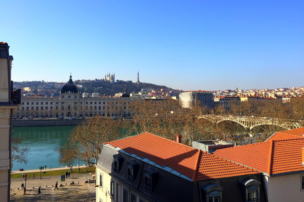 Family Room, Multiple Beds, Non Smoking, Balcony | View from room