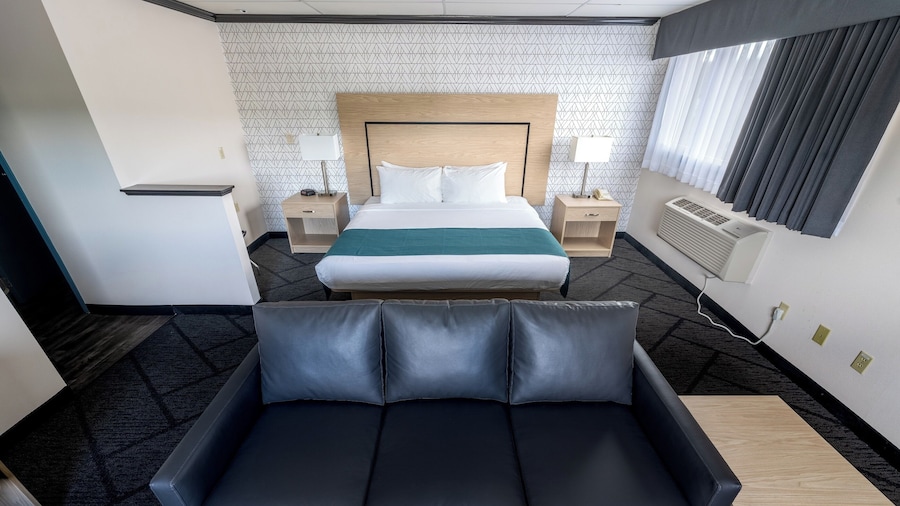 Sternwheeler Hotel & Conference Centre, Trademark by Wyndham