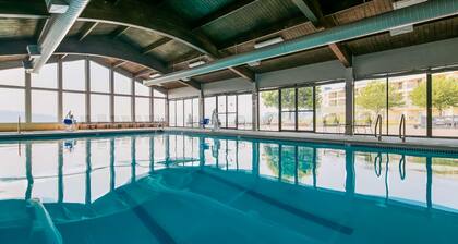 Silverdale Beach Hotel
