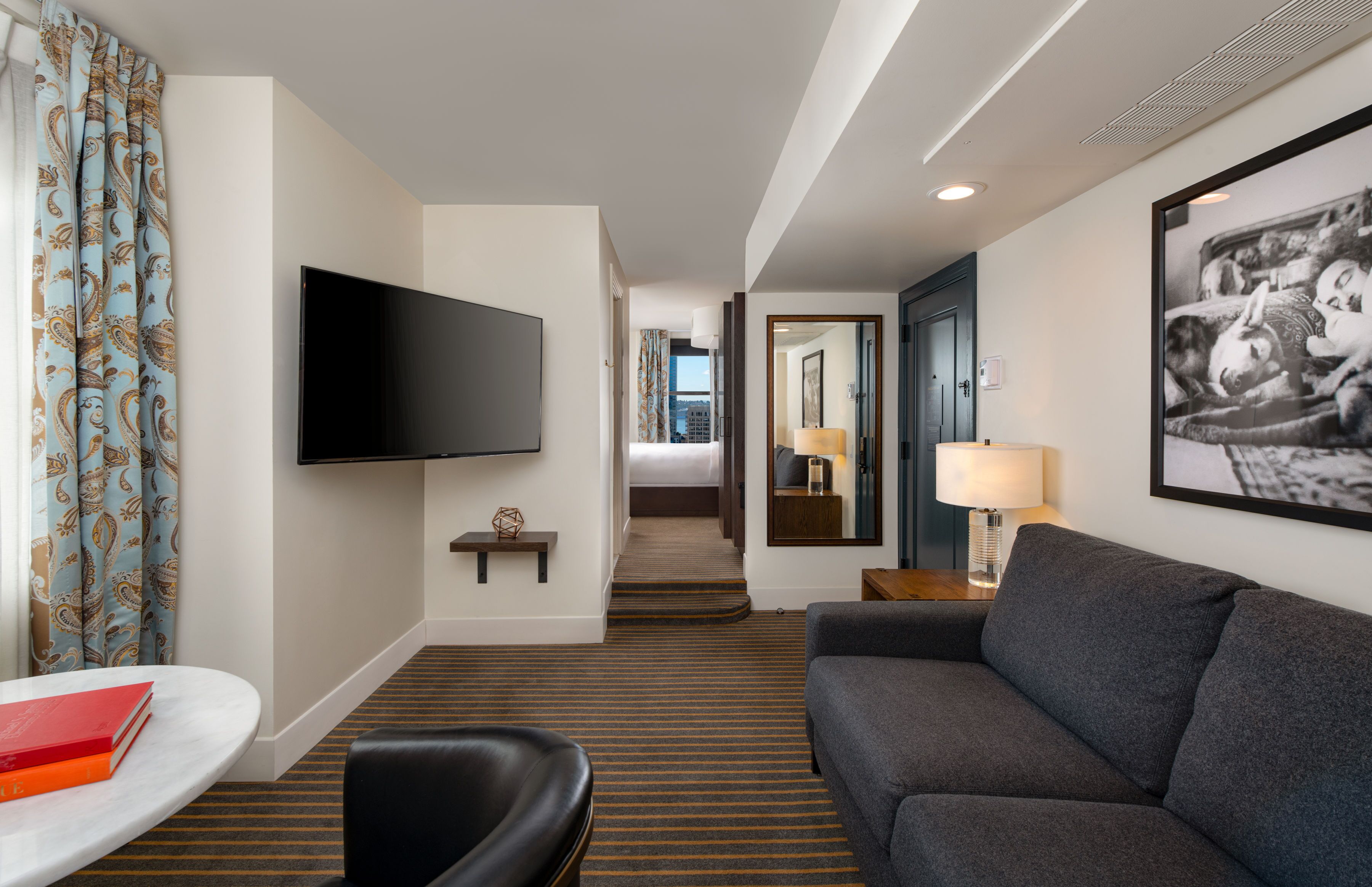 studio suite, 1 queen bed (water view) | egyptian cotton sheets, premium bedding, down duvets, pillow-top beds