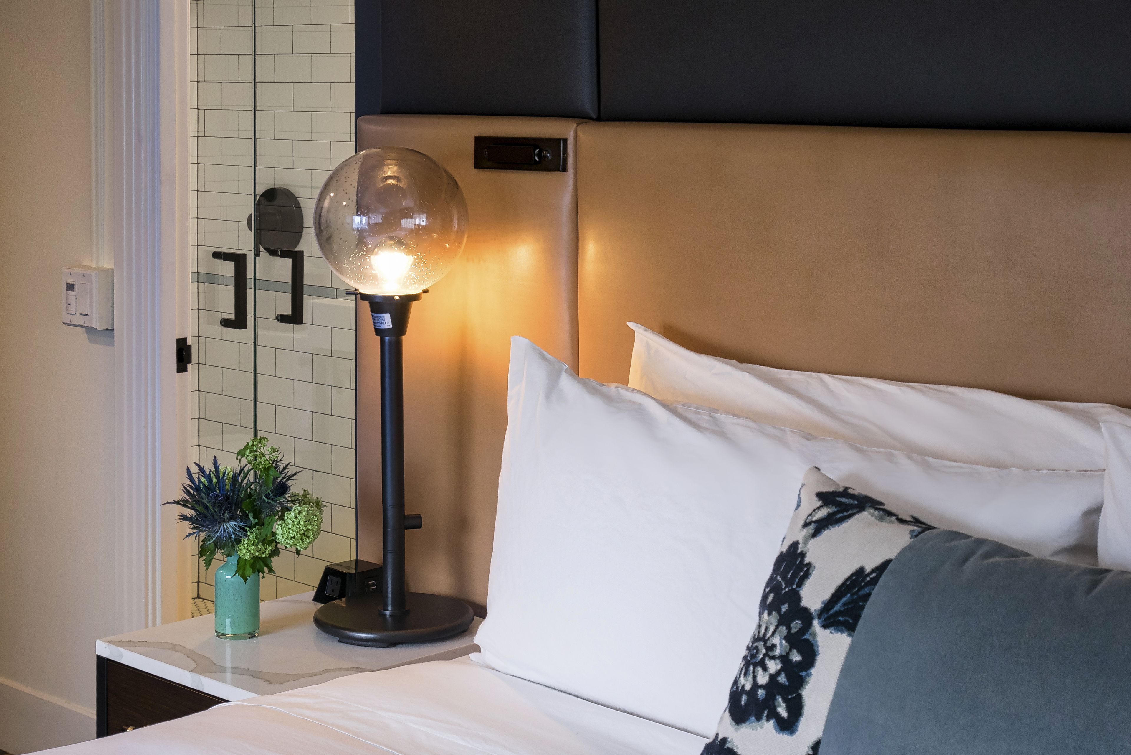 Egyptian cotton sheets, premium bedding, down comforters, pillowtop beds