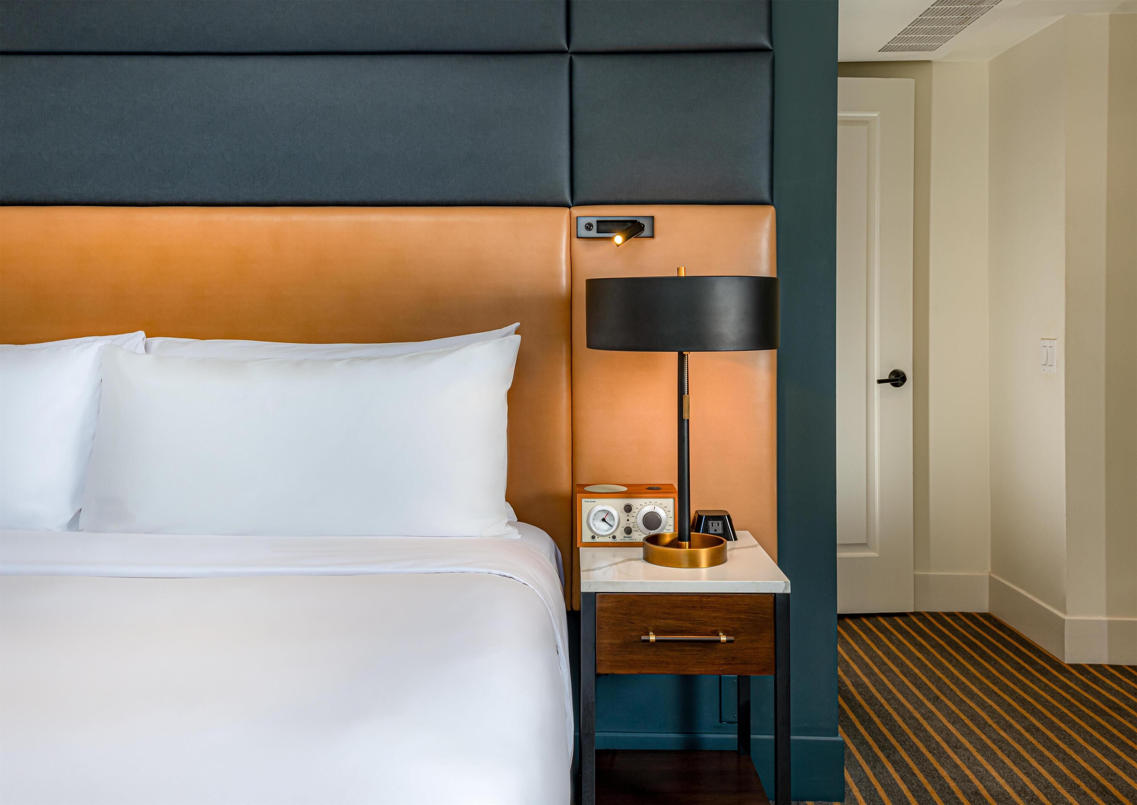 Egyptian cotton sheets, premium bedding, down comforters, pillowtop beds