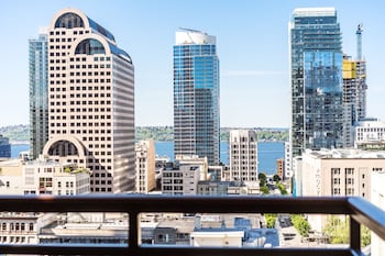 Room (The Roosevelt Suite) | Terrace/patio at Hotel Theodore Seattle Downtown, Tapestry by Hilton