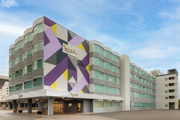 Spark By Hilton Seattle Airport - Kent, WA