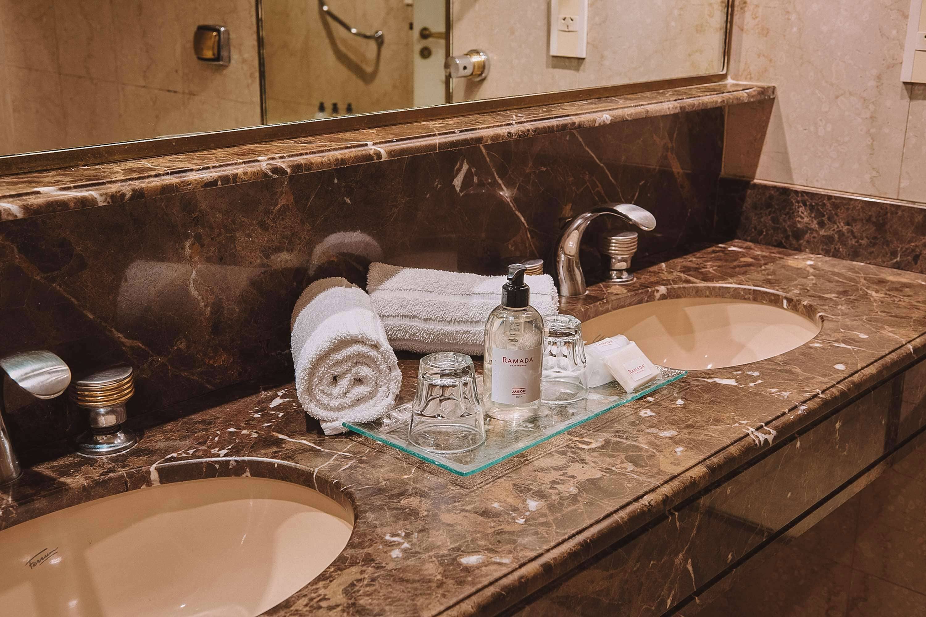 minibar, in-room safe, soundproofing, free wifi