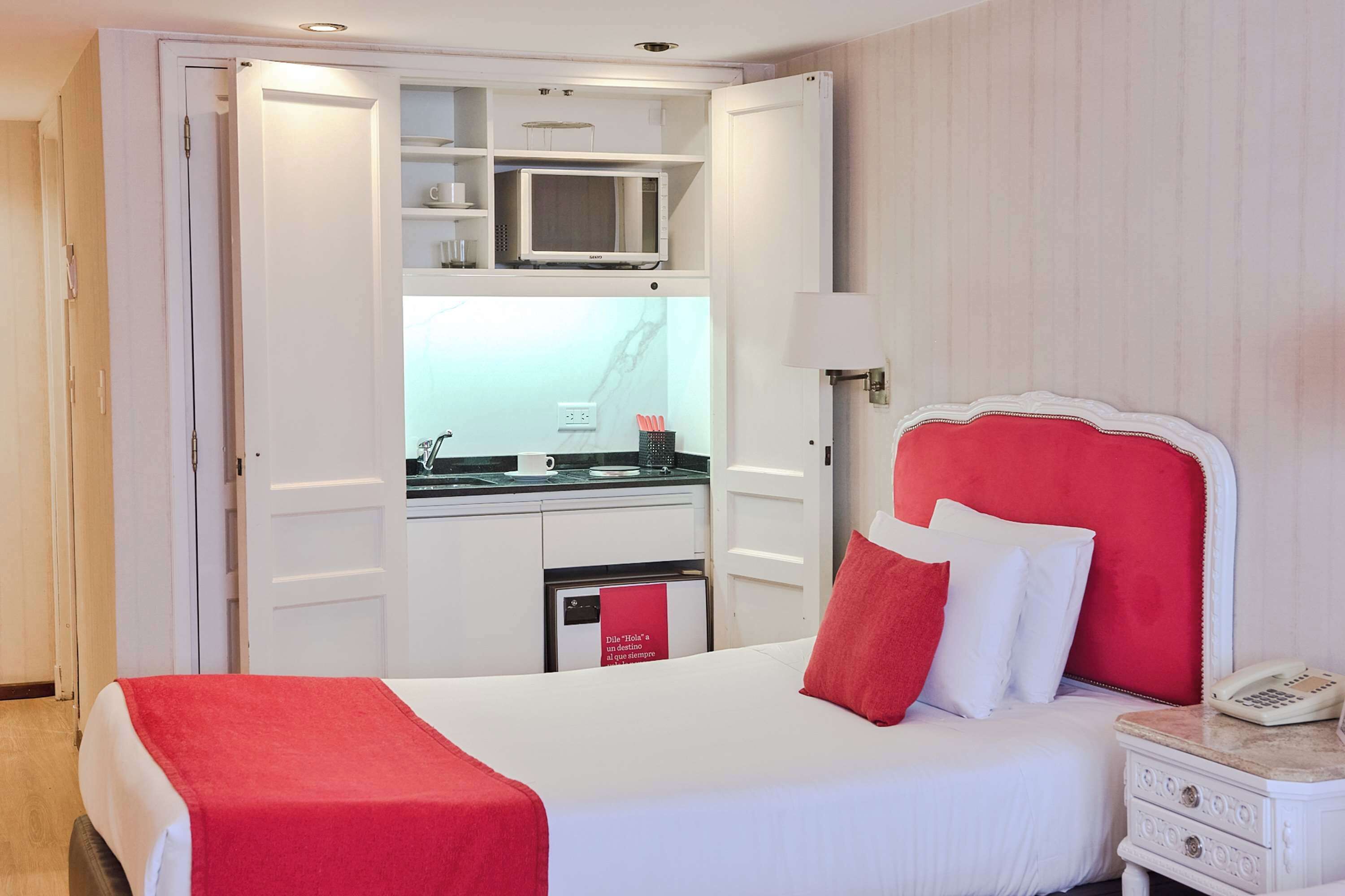 minibar, in-room safe, soundproofing, free wifi