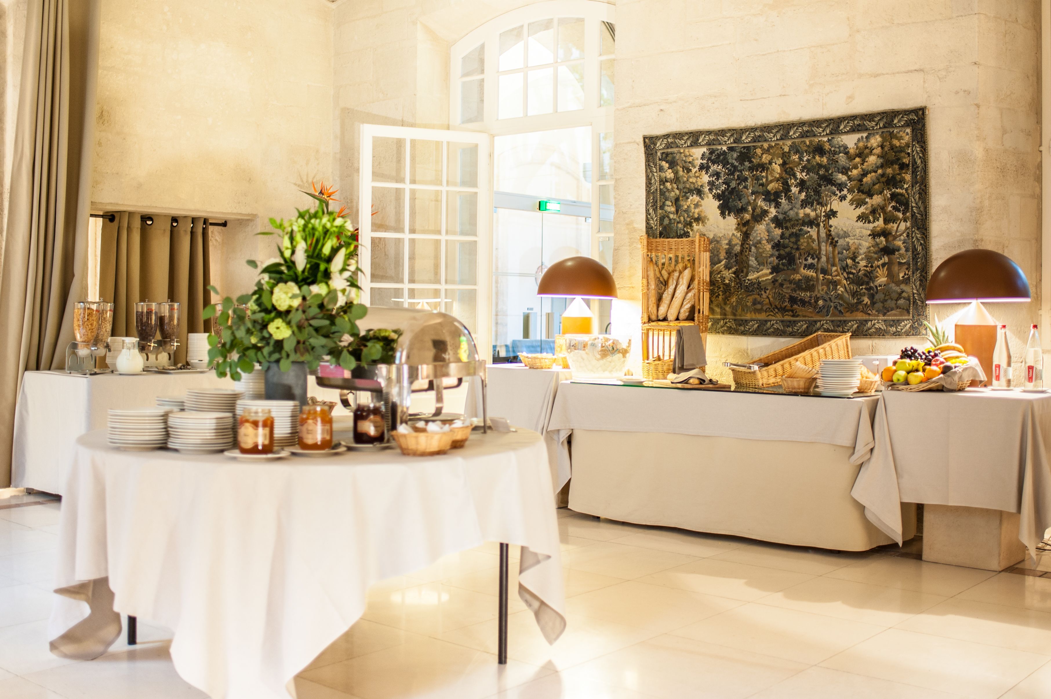 breakfast, lunch, dinner served; garden views