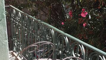 Chambre Classique, balcon | Vue de la chambre