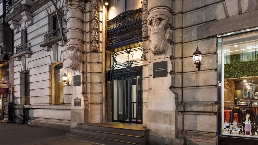 The Hotel @ Fifth Avenue